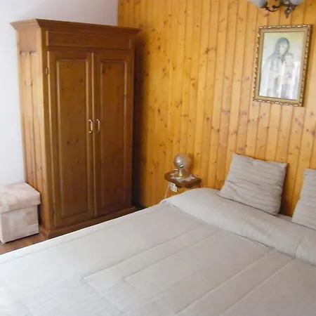 Pensiunea Casa Filoxenia Horezu
